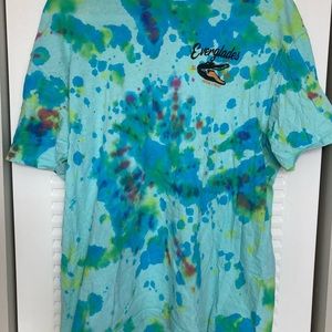 2 tie dye t-shirts